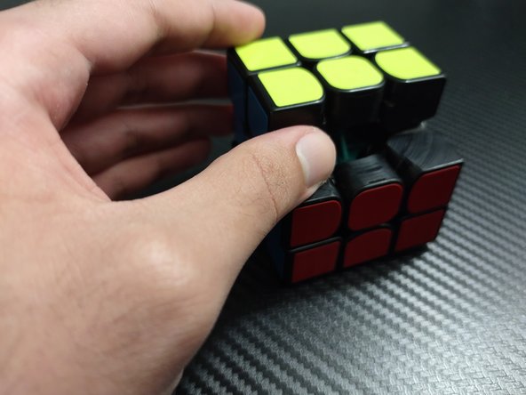 How to Fix a Popped Rubik’s Cube: crwdns2935265:03crwdnd2935265:03crwdnd2935265:03crwdne2935265:0