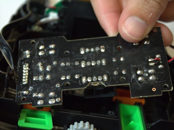 Spy Net Ultra Vision Goggles Camera & Display Screen Assembly Replacement, Remove the Circuit Board: crwdns2935265:03crwdnd2935265:02crwdnd2935265:02crwdne2935265:0