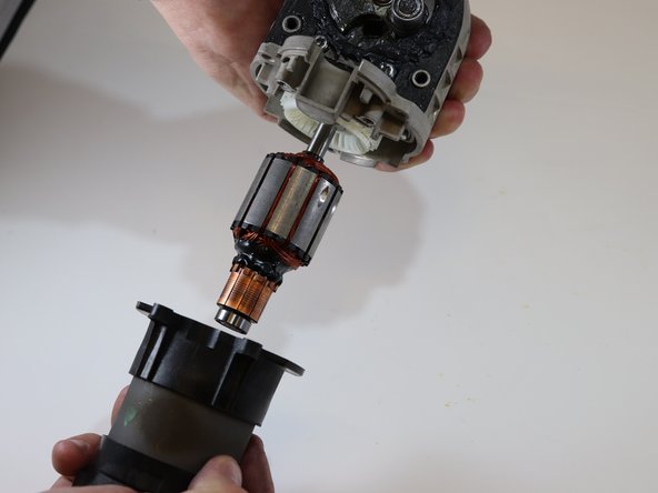 DeWalt DCS380 Motor Armature Replacement, Motor Armature: crwdns2935265:06crwdnd2935265:02crwdnd2935265:02crwdne2935265:0