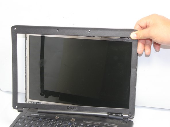 Dell Vostro 1400 Screen Replacement: crwdns2935265:06crwdnd2935265:02crwdnd2935265:02crwdne2935265:0