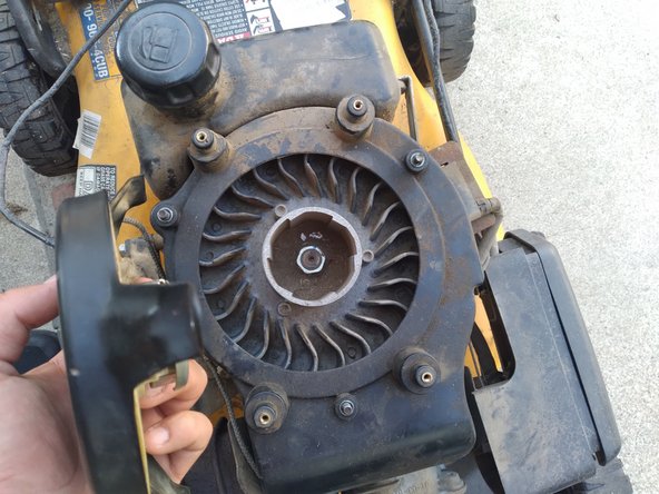 Cub Cadet OHV 173cc/6.75 Recoil Starter Replacement: crwdns2935265:04crwdnd2935265:03crwdnd2935265:03crwdne2935265:0