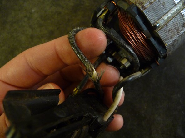 DeWALT DW106 Amp Drill Maintenance: crwdns2935265:04crwdnd2935265:03crwdnd2935265:03crwdne2935265:0