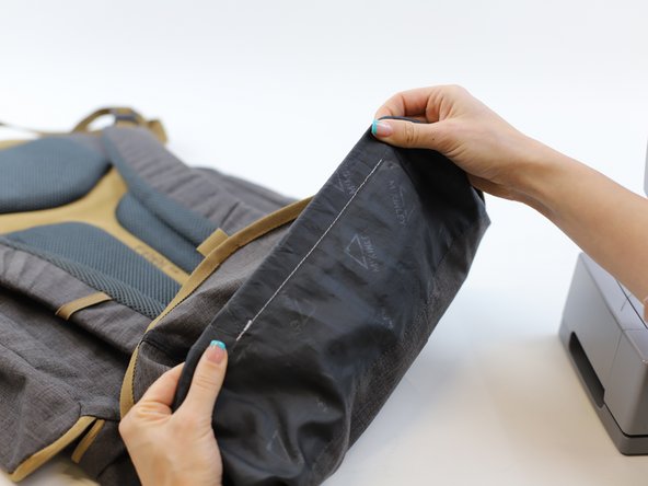 How to Repair a Broken Drawstring Tunnel in a Backpack, Sew the repair: crwdns2935265:05crwdnd2935265:03crwdnd2935265:03crwdne2935265:0