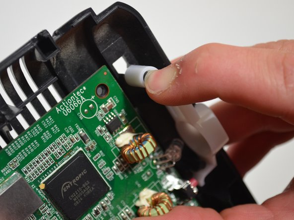 Verizon M1424WR Refresh Button Replacement: crwdns2935265:06crwdnd2935265:02crwdnd2935265:03crwdne2935265:0