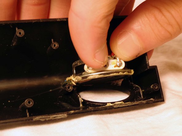 Philips SBA1060 Speaker Replacement: crwdns2935265:06crwdnd2935265:02crwdnd2935265:03crwdne2935265:0