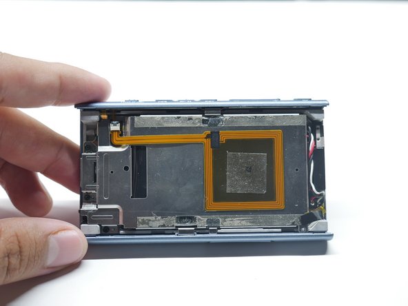 Sony Walkman A-45 Battery Replacement: crwdns2935265:05crwdnd2935265:03crwdnd2935265:03crwdne2935265:0