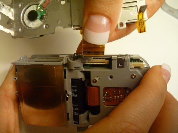 Olympus D590 Lens Replacement: crwdns2935265:018crwdnd2935265:02crwdnd2935265:02crwdne2935265:0