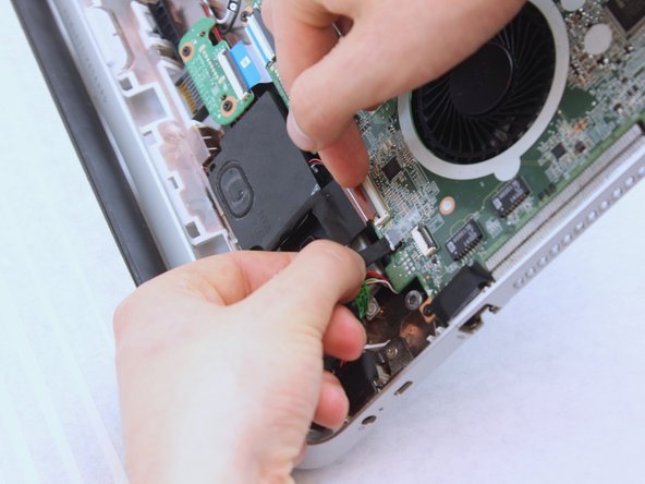 HP 17t-k000 Series Display Panel Replacement: step 15, image 2 of 3