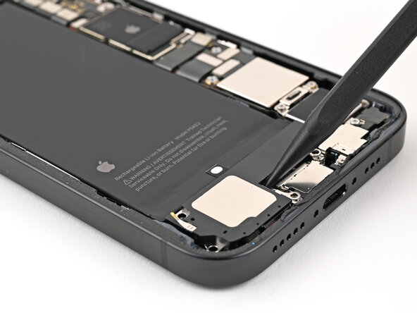 iPhone 16e Loudspeaker Replacement