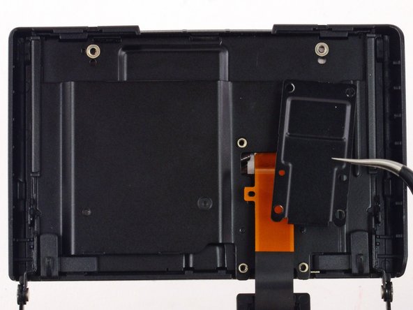 Olympus Pen E-PL7 LCD Screen Replacement: шаг 5, изображение 3 из 3