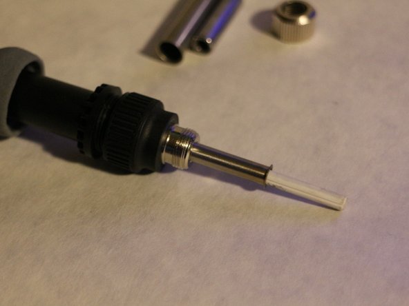Hakko FX-888D Teardown, Handle disassembly - part 3: step 5, image 3 of 3