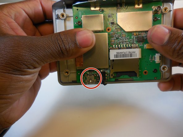 TomTom One XL Charging Port Replacement: crwdns2935265:07crwdnd2935265:02crwdnd2935265:03crwdne2935265:0