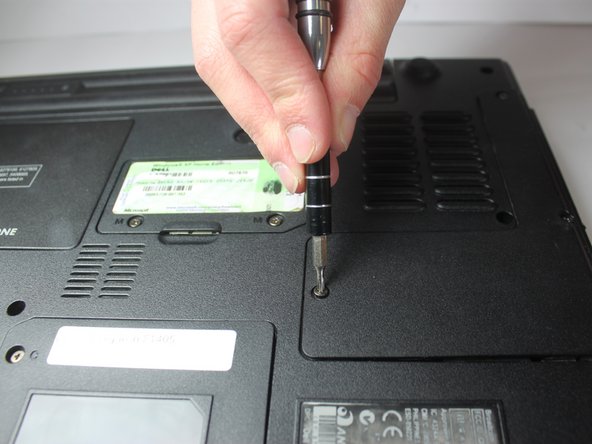 Dell Inspiron E1405 Heat Sink Replacement, Heat Sink: crwdns2935265:03crwdnd2935265:02crwdnd2935265:03crwdne2935265:0