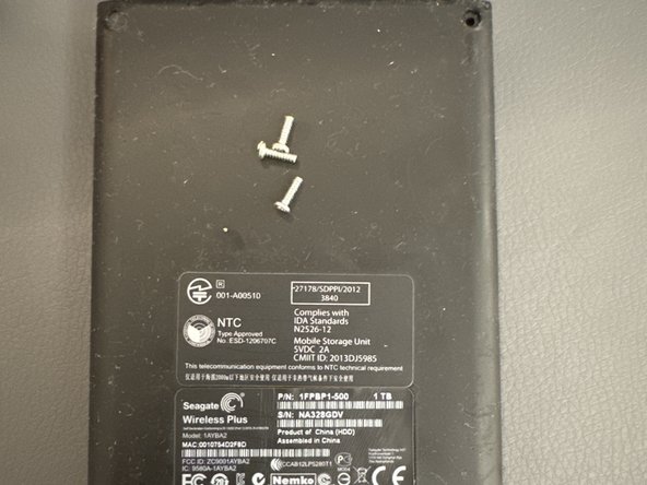 Seagate Wireless Plus 1Tb Teardown, Teardown: crwdns2935265:01crwdnd2935265:02crwdnd2935265:02crwdne2935265:0