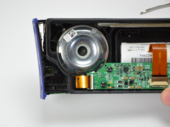 USB/Auxiliary Port, USB/Auxiliary Port: crwdns2935265:06crwdnd2935265:02crwdnd2935265:02crwdne2935265:0