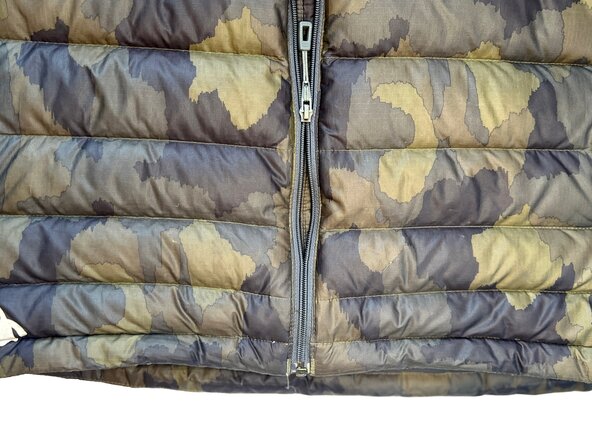 Coil Zipper Issue Diagnosis, ISSUE: Splitting: crwdns2935265:02crwdnd2935265:02crwdnd2935265:02crwdne2935265:0