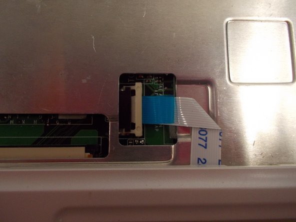 ASUS EEE PC701SD-WHI004X Touchpad and/or Mouse Button Replacement: crwdns2935265:06crwdnd2935265:02crwdnd2935265:02crwdne2935265:0