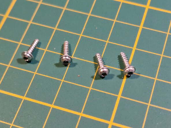 Stylophone Beat analog sync out MOD, Remove the screws: crwdns2935265:02crwdnd2935265:02crwdnd2935265:02crwdne2935265:0