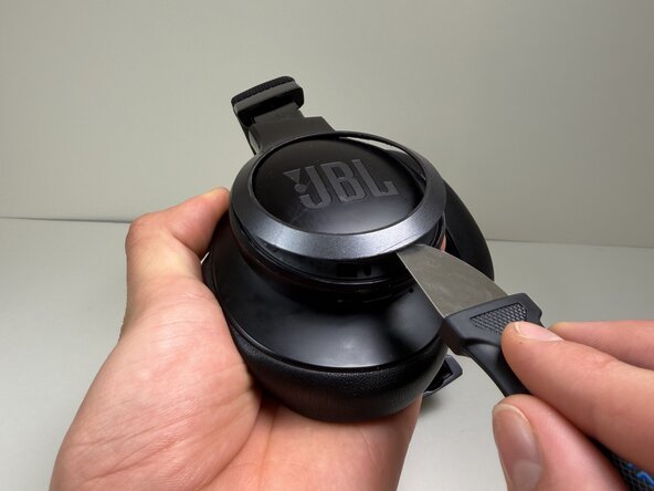 JBL Live 660NC Battery Replacement, Battery: step 1, image 2 of 3