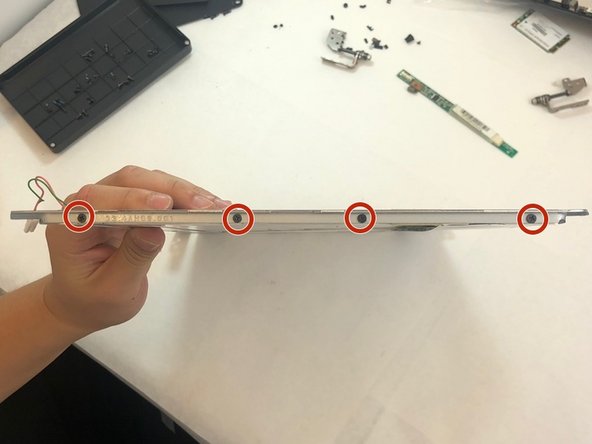 HP Pavillion G60-120US LCD Screen Replacement: crwdns2935265:028crwdnd2935265:02crwdnd2935265:03crwdne2935265:0