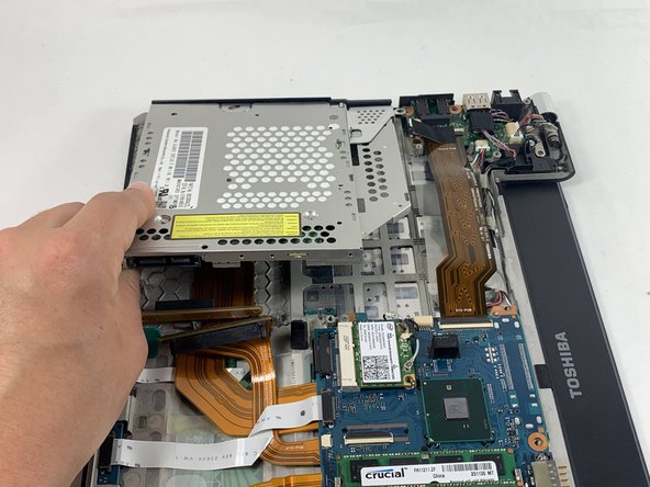 Toshiba Portege R705-P35 DVD Drive Replacement: crwdns2935265:013crwdnd2935265:02crwdnd2935265:03crwdne2935265:0