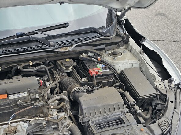 2016-2020 Honda Civic Battery Replacement: crwdns2935265:00crwdnd2935265:01crwdnd2935265:03crwdne2935265:0
