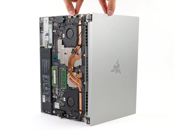Razer Blade 15" (2020) Screen Replacement, Remove the screen: crwdns2935265:024crwdnd2935265:02crwdnd2935265:03crwdne2935265:0