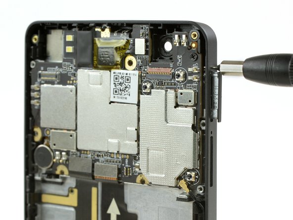 Aquaris M5 Vibration Unit Replacement, Mainboard: crwdns2935265:09crwdnd2935265:02crwdnd2935265:03crwdne2935265:0