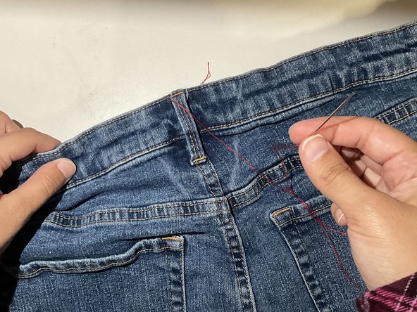 How to Take in a Pair of Pants: Schritt 5, Bild 2 von 2