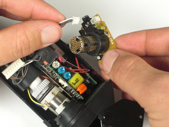 RCA CC310 Onboard Microphone Replacement: crwdns2935265:04crwdnd2935265:02crwdnd2935265:02crwdne2935265:0