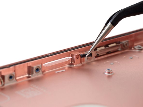 iPhone 7 Plus Teardown: crwdns2935265:020crwdnd2935265:02crwdnd2935265:03crwdne2935265:0