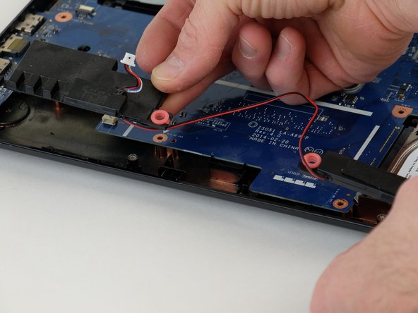 HP 15-g010dx Speakers Replacement: crwdns2935265:022crwdnd2935265:02crwdnd2935265:02crwdne2935265:0