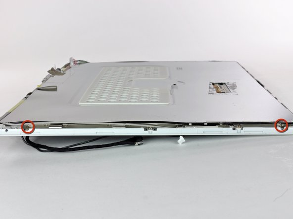 iBook G4 14" 933 MHz-1.33 GHz LCD Cover Replacement: stap 0, afbeelding 2 van 2