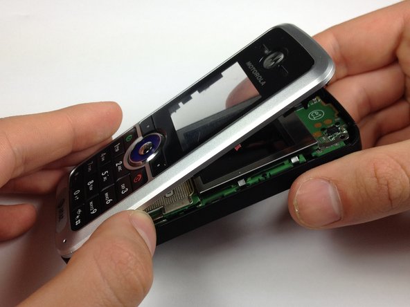 Motorola C168 Screen Replacement: crwdns2935265:05crwdnd2935265:02crwdnd2935265:02crwdne2935265:0