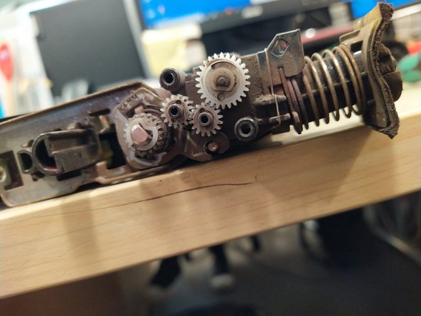 Repairing the Intermediate Transfer Belt (ITB), Remove the toner collector - first side: crwdns2935265:04crwdnd2935265:02crwdnd2935265:03crwdne2935265:0