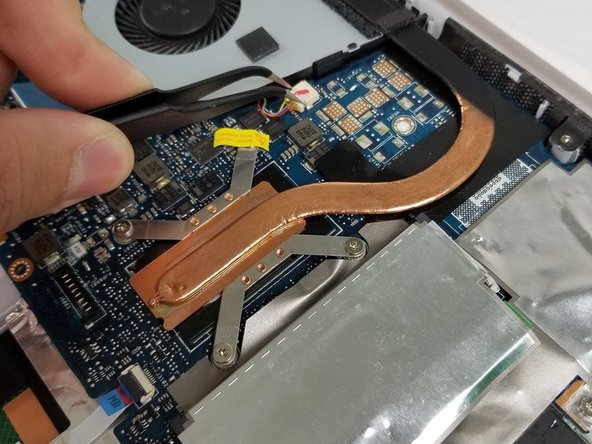 Asus ZenBook UX303U Motherboard Fan Replacement: crwdns2935265:013crwdnd2935265:02crwdnd2935265:03crwdne2935265:0