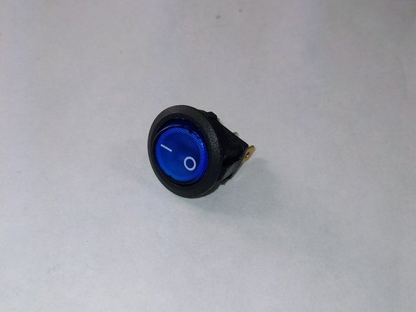 Black and Decker CM0700BZ Power Button Replacement: crwdns2935265:05crwdnd2935265:03crwdnd2935265:03crwdne2935265:0