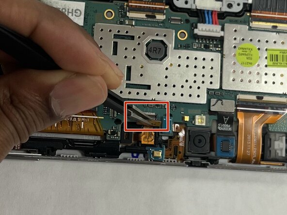 Samsung Galaxy Note Pro 12.2 Front Facing Camera Replacement: adım 2, 3 resimden 1.