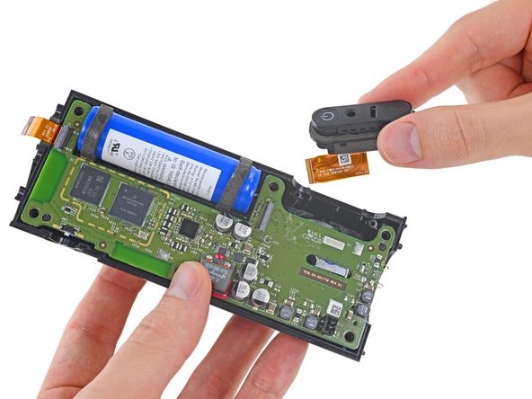 Amazon Tap Teardown: crwdns2935265:07crwdnd2935265:02crwdnd2935265:03crwdne2935265:0