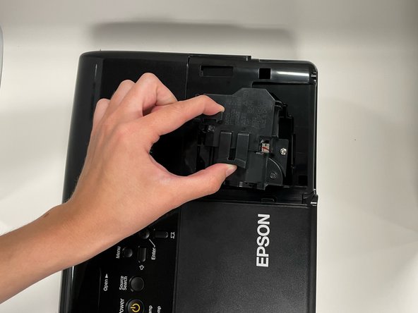 Epson PowerLite 77c Lamp Replacement: crwdns2935265:03crwdnd2935265:02crwdnd2935265:02crwdne2935265:0