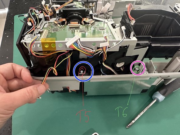 Epson EB-575 Projector Teardown, Second Mainboard Part 2: crwdns2935265:014crwdnd2935265:03crwdnd2935265:03crwdne2935265:0