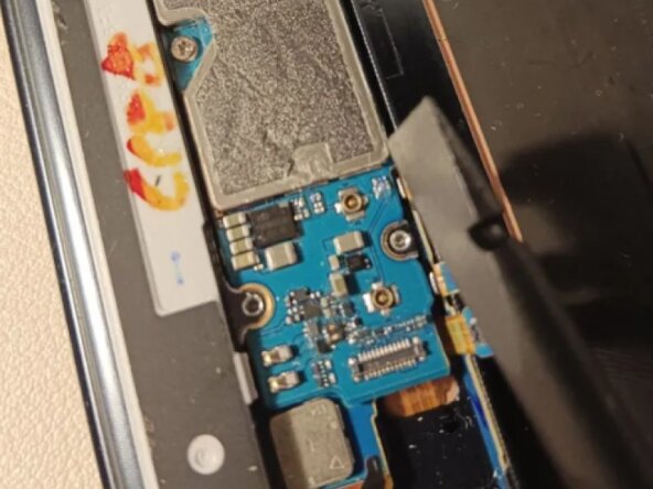 Samsung Galaxy Note7 Screen Assembly Replacement: adım 5, 2 resimden 2.