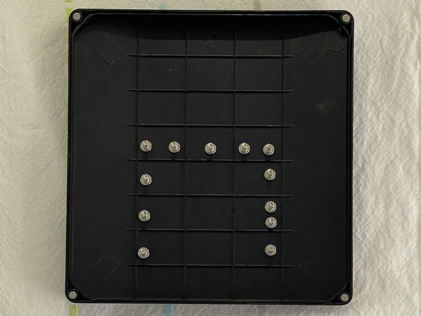 Apple LED Cinema Display 27" LED Panel Replacement: crwdns2935265:04crwdnd2935265:03crwdnd2935265:03crwdne2935265:0