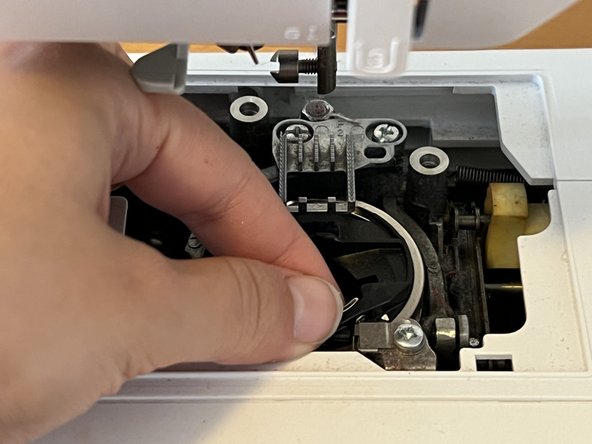 How to Fix a Squeaky Brother SC 9500 Computerized Sewing Machine: step 7, image 1 of 3