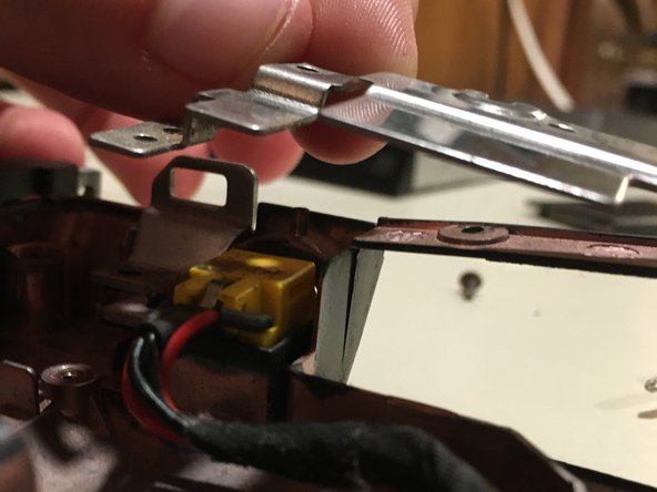 Lenovo ThinkPad SL410 Teardown, Step 12: Remaining Electronics in the chassis: crwdns2935265:016crwdnd2935265:02crwdnd2935265:02crwdne2935265:0