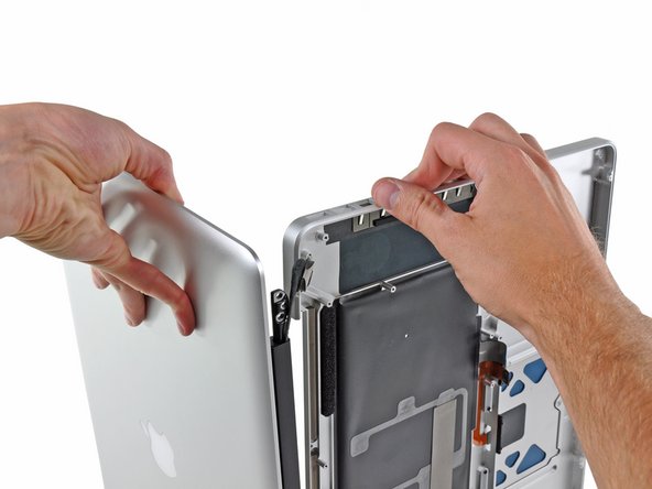 MacBook Pro 17" Unibody Upper Case Replacement: crwdns2935265:047crwdnd2935265:03crwdnd2935265:03crwdne2935265:0