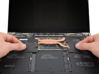 Microsoft Surface Laptop 4 (13.5-inch) Battery Replacement