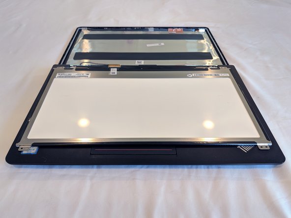 ThinkPad 13 Chromebook Display Replacement: crwdns2935265:09crwdnd2935265:02crwdnd2935265:02crwdne2935265:0