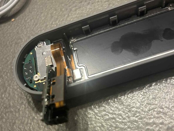 Google Nest Doorbell WiFi GWX3T Battery Replacement, Remove the usb-C connector: crwdns2935265:04crwdnd2935265:02crwdnd2935265:02crwdne2935265:0