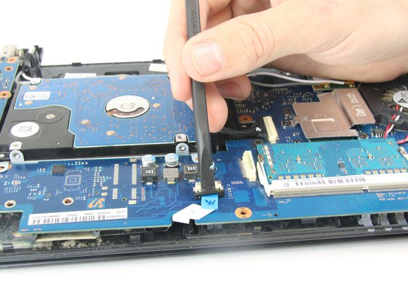 Samsung NP-N102S-B05PH Speaker Replacement: crwdns2935265:03crwdnd2935265:02crwdnd2935265:02crwdne2935265:0